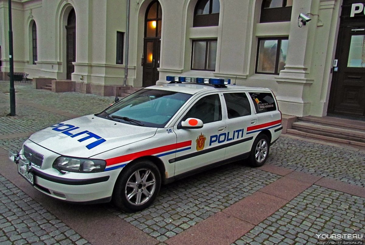 Полиция Норвегии автомобили