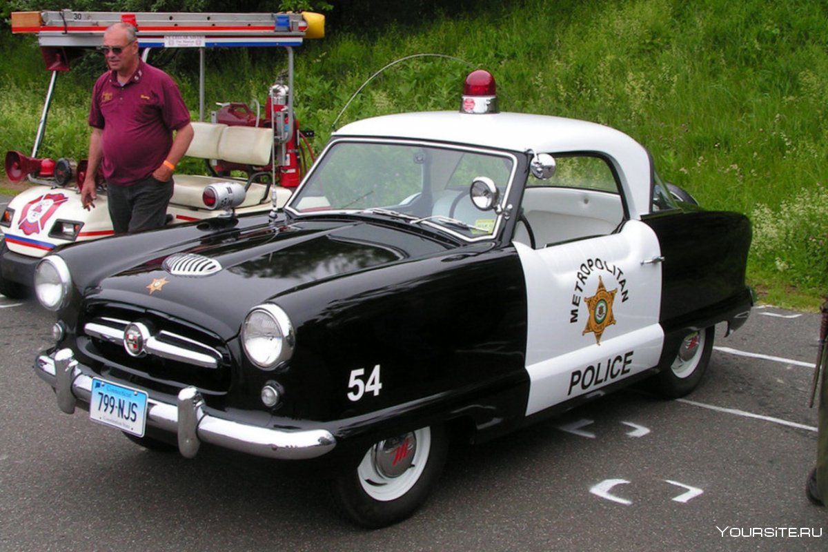 Необычные полицейские автомобили