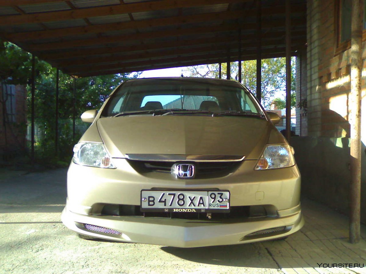 Honda Fit Aria 2009