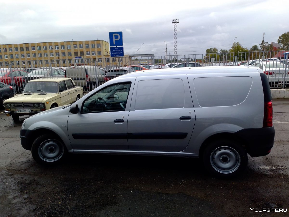 Машины напрокат Екатеринбург без водителя Лада Ларгус грузовая