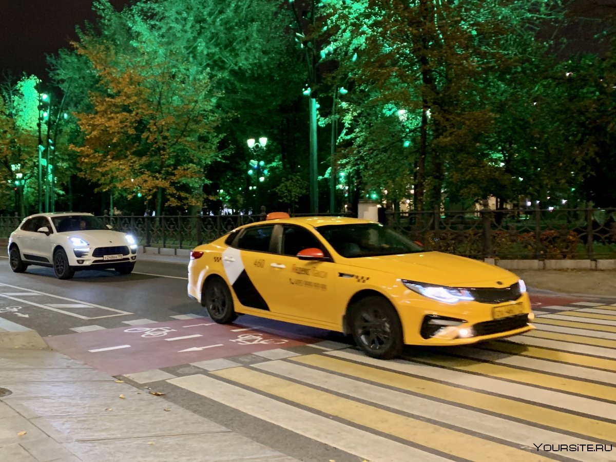 BMW m5 такси