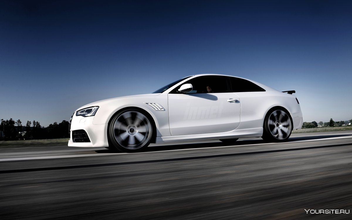 Audi rs5 2012 White
