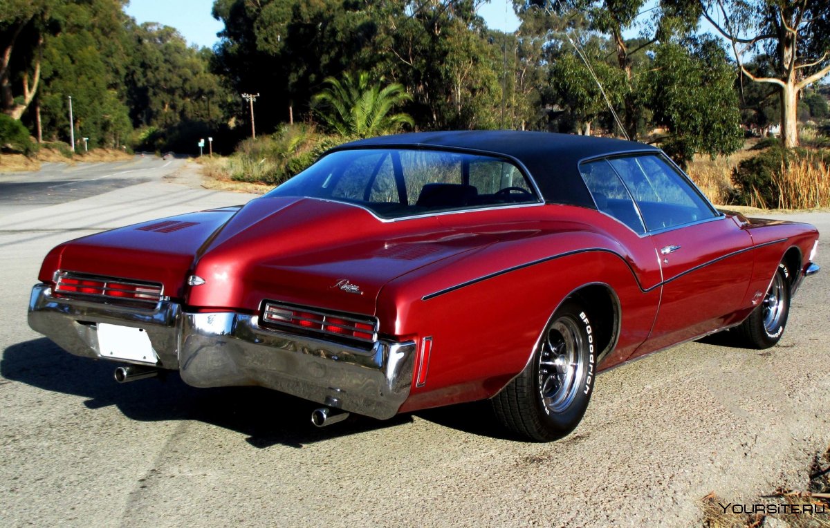Buick Riviera 1971