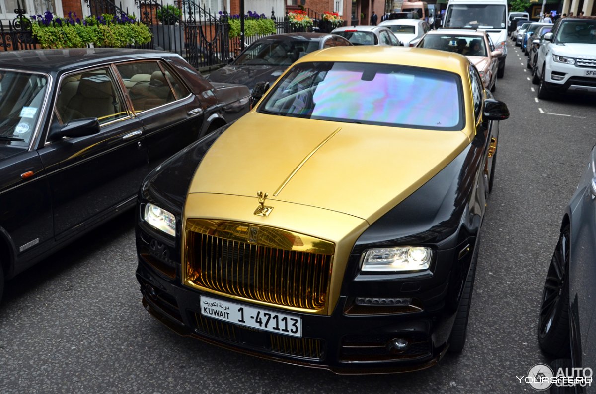 Rolls Royce Wraith Gold