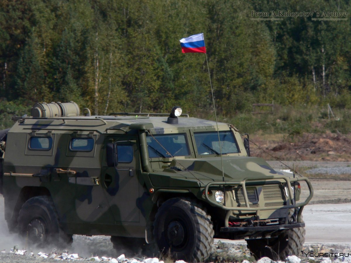 Армейские автомобили России