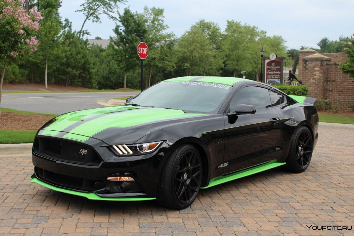 Ford Mustang 2015 Black