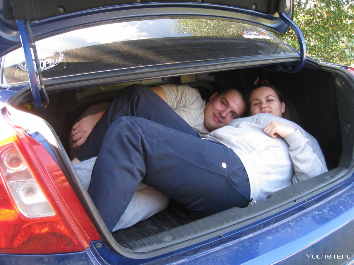Лачетти универсал багажник спать