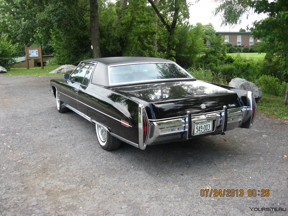 Черный Cadillac 1971