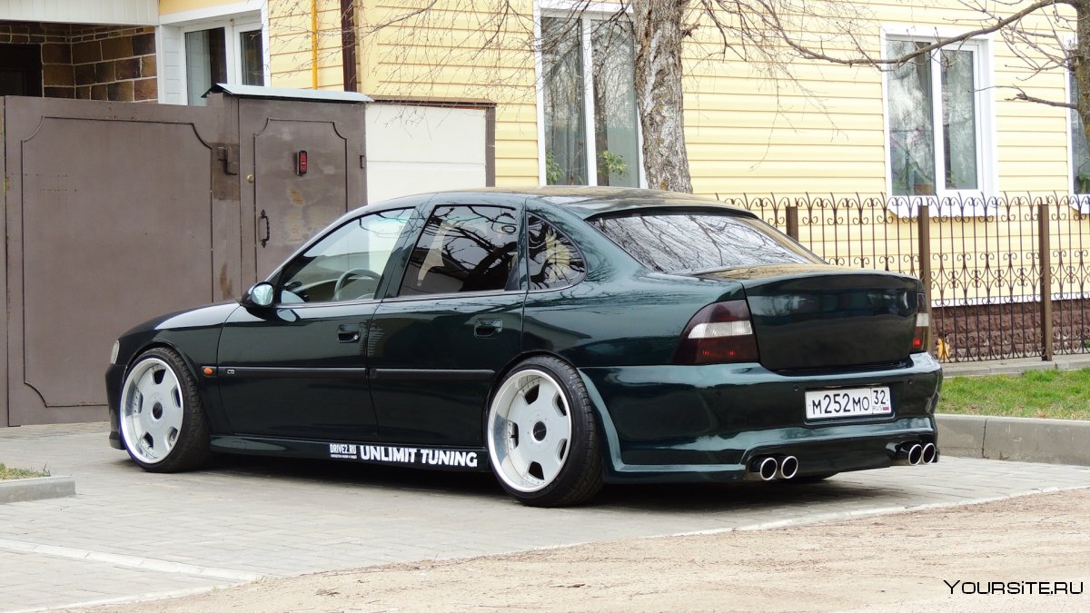Opel Vectra stance
