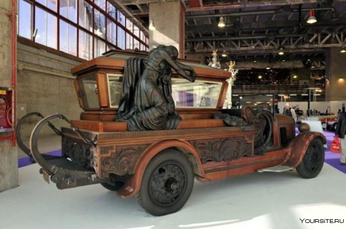Машина катафалк 1900