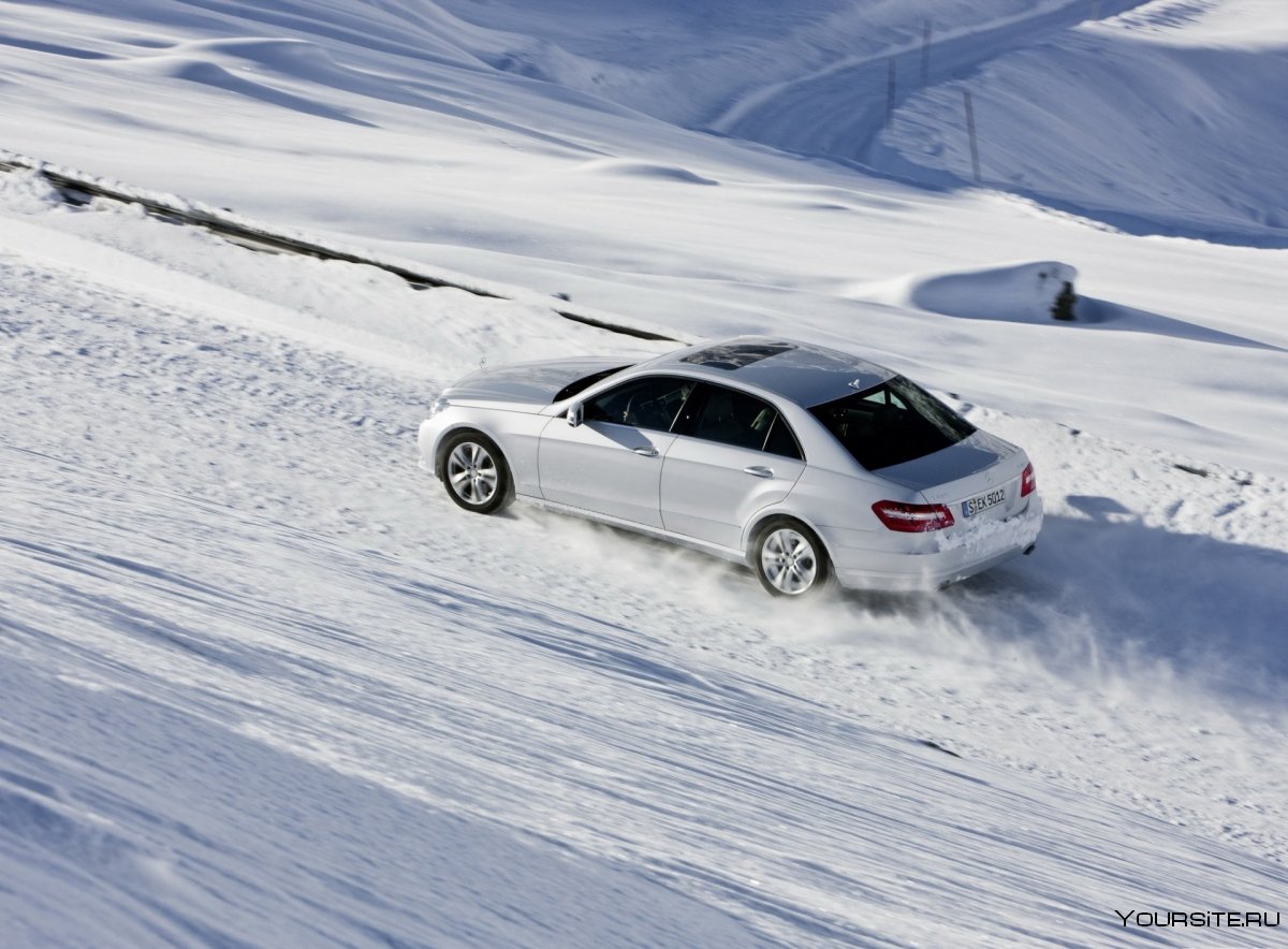 Mercedes e300 4matic зимой