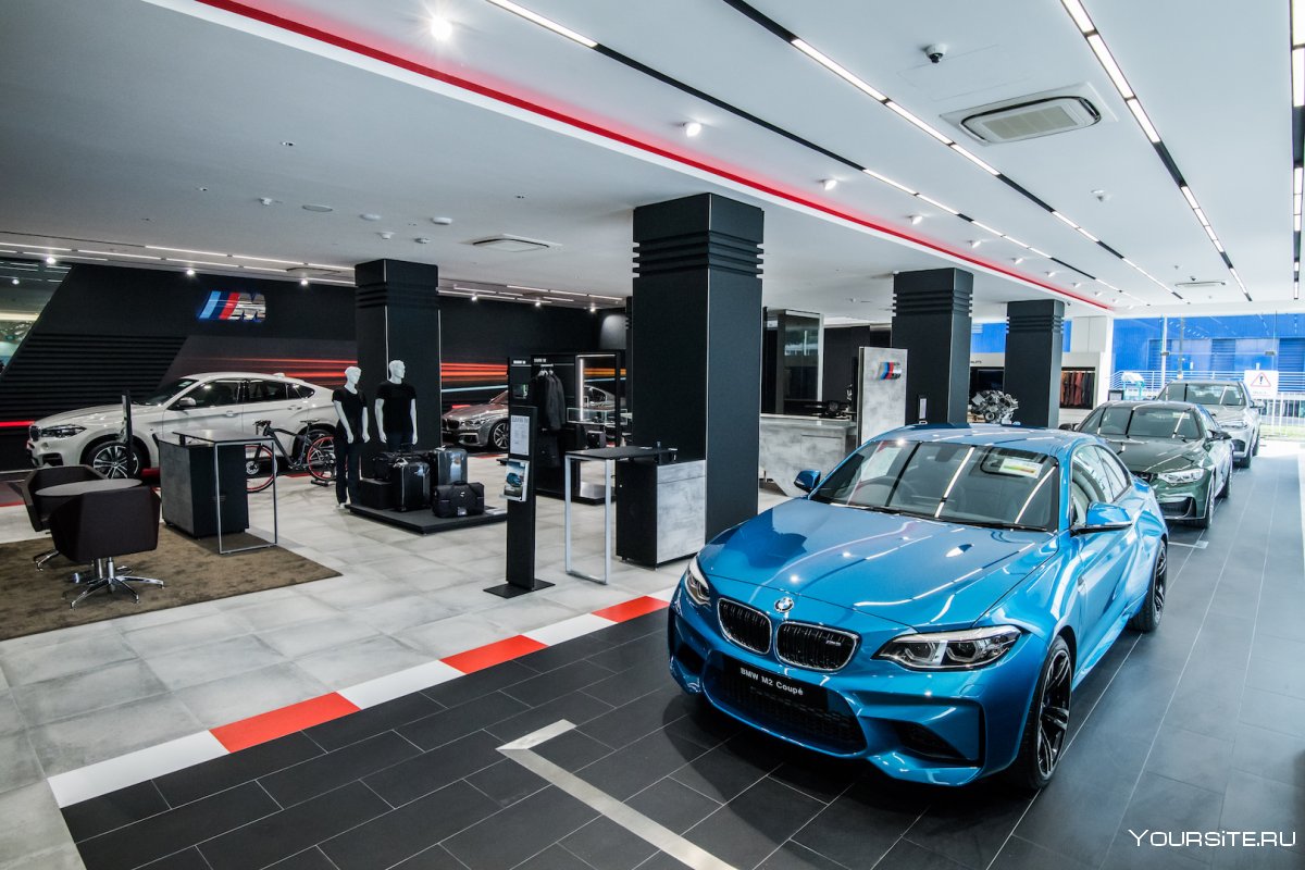 M5 BMW Showroom