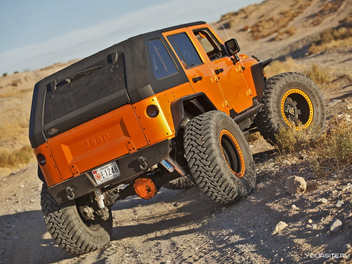 Jeep Wrangler off Road Drive