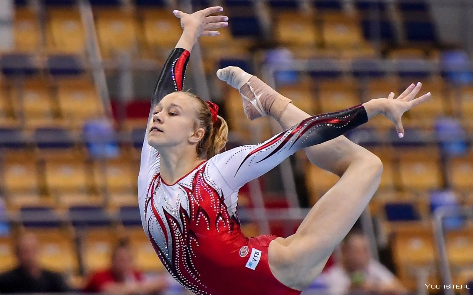 Спортивная гимнастика отдельные виды чемпионат россии. Шон Джонсон гимнастка.