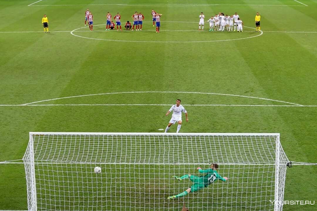 Одиннадцатиметровый удар (пенальти).