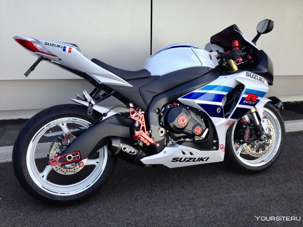 Мотоцикл Сузуки GSXR 1000