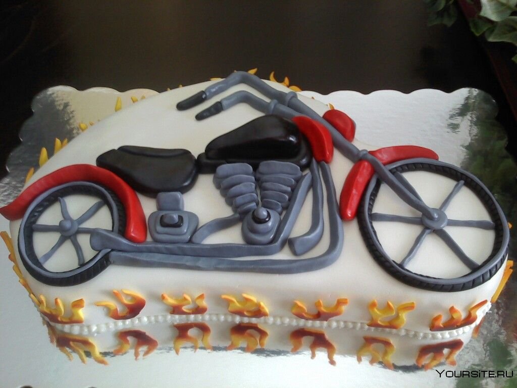 Торт мотоцикл из крема