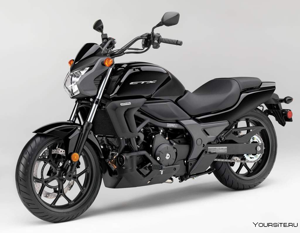 Honda мотоцикл дорожный CTX 700