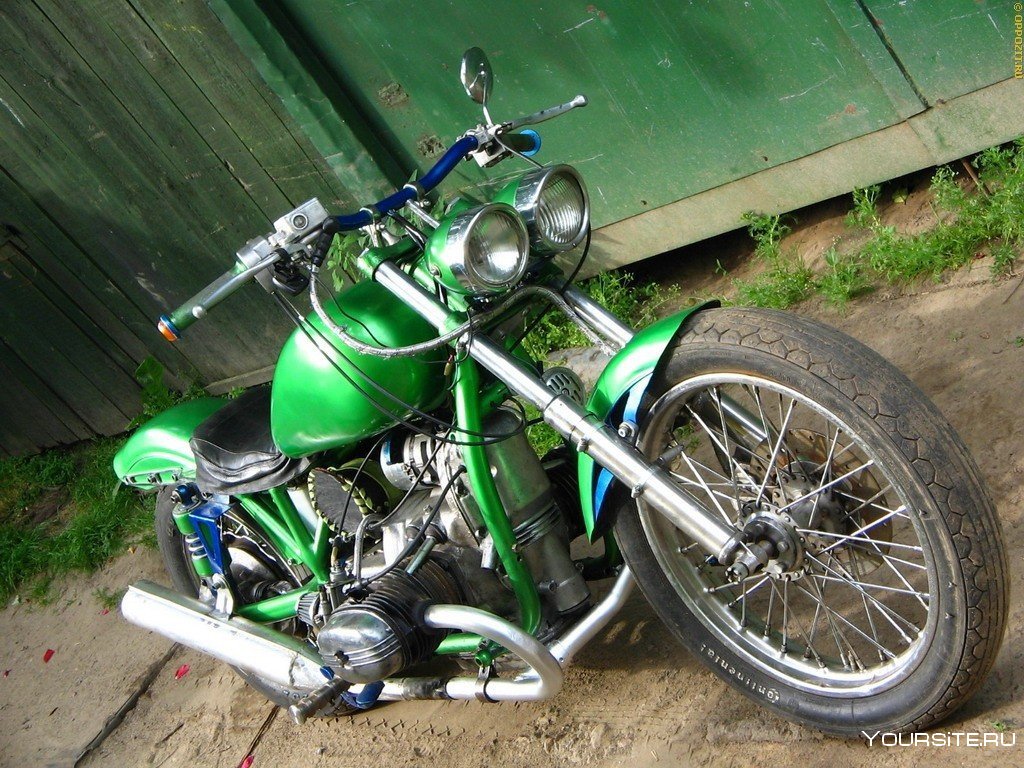 Тюнингованный Урал мотоцикл