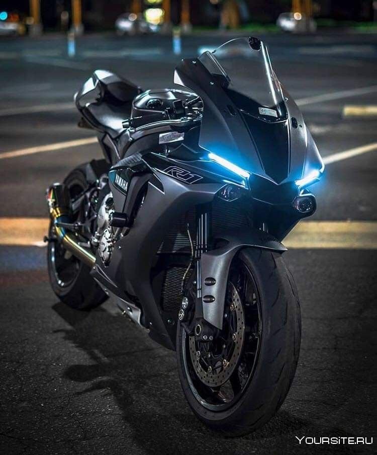 Yamaha YZF-r1 черный