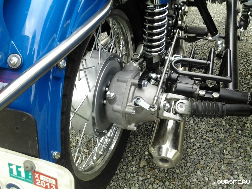 Мотоцикл Урал с приводом на переднее колесо