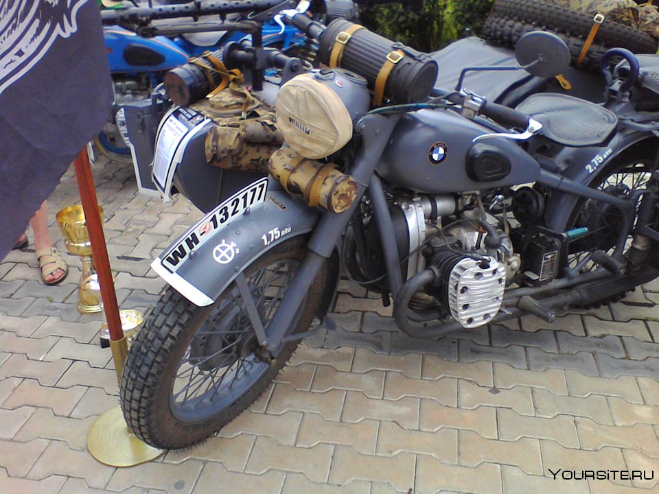 Мотоцикл ИЖ ИЖ-555