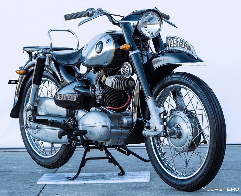 Послевоенные японские мотоциклы