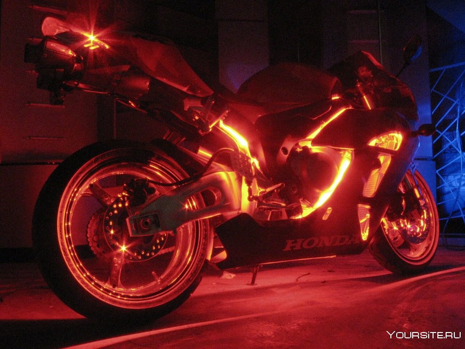 Мотоциклы Ямаха с подсветкой