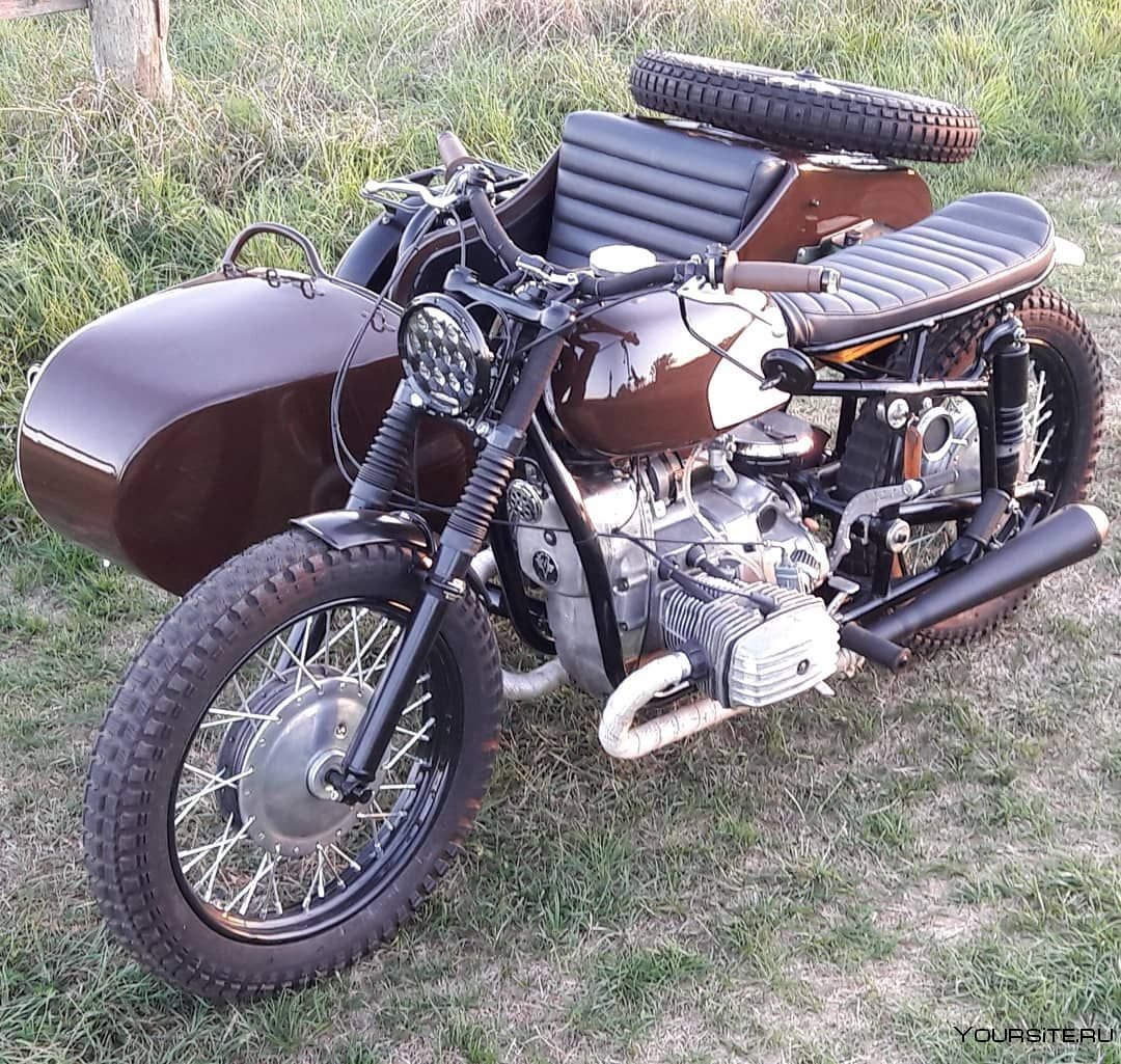 Мотоцик ИЖ В стиле кофе рейсер
