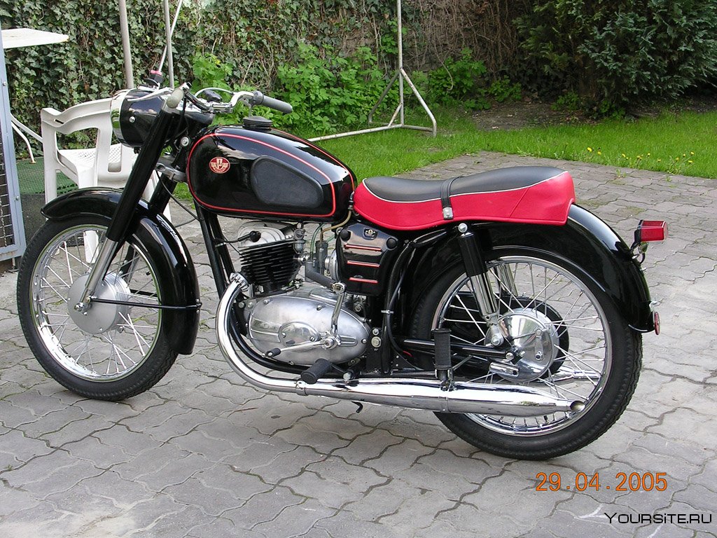 Мотоцикл Паннония 1972