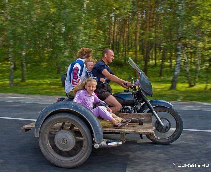 Мотоцикл с коляской смешно