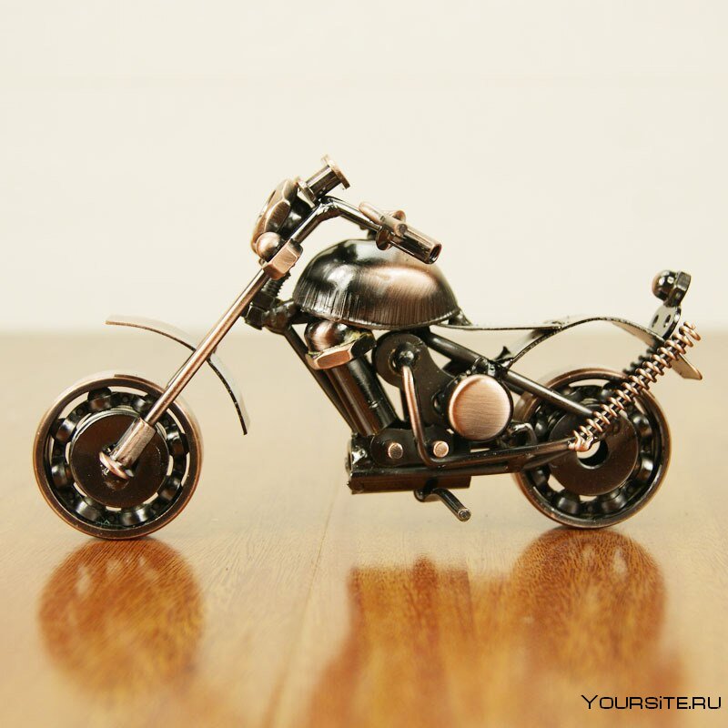 Декоративный мотоцикл из металла