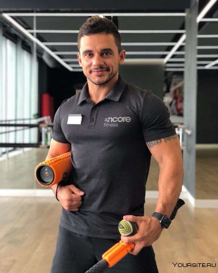 Фитнес тренер