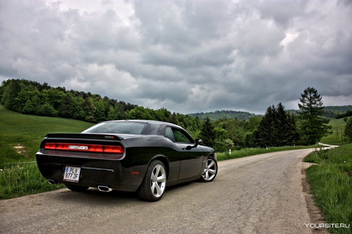 Dodge Challenger 2000 HP