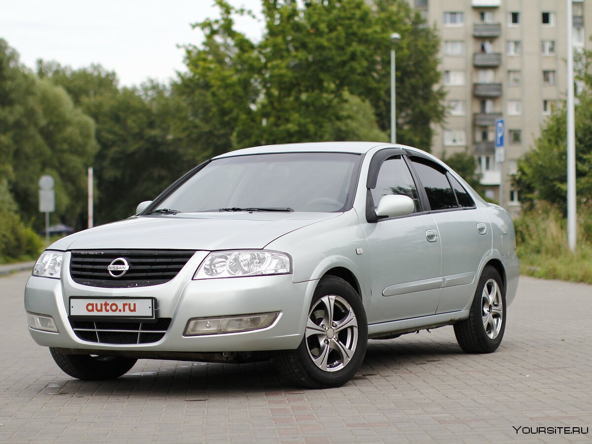 Nissan Almera n16 седан