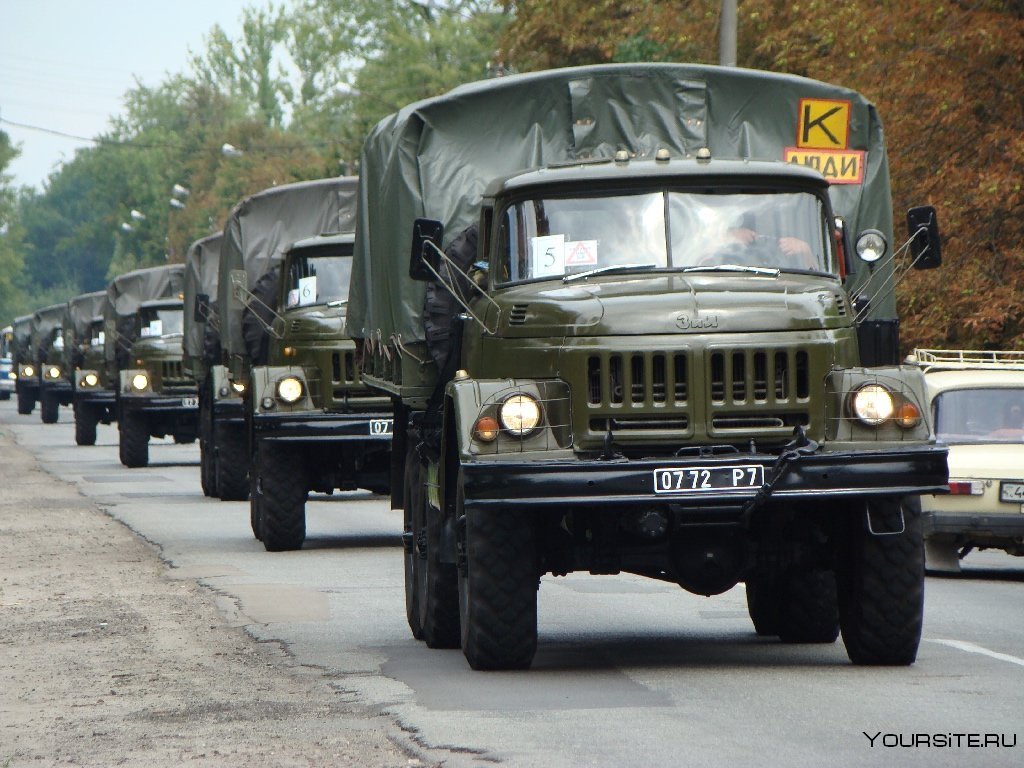 КАМАЗ 65225 военный тягач