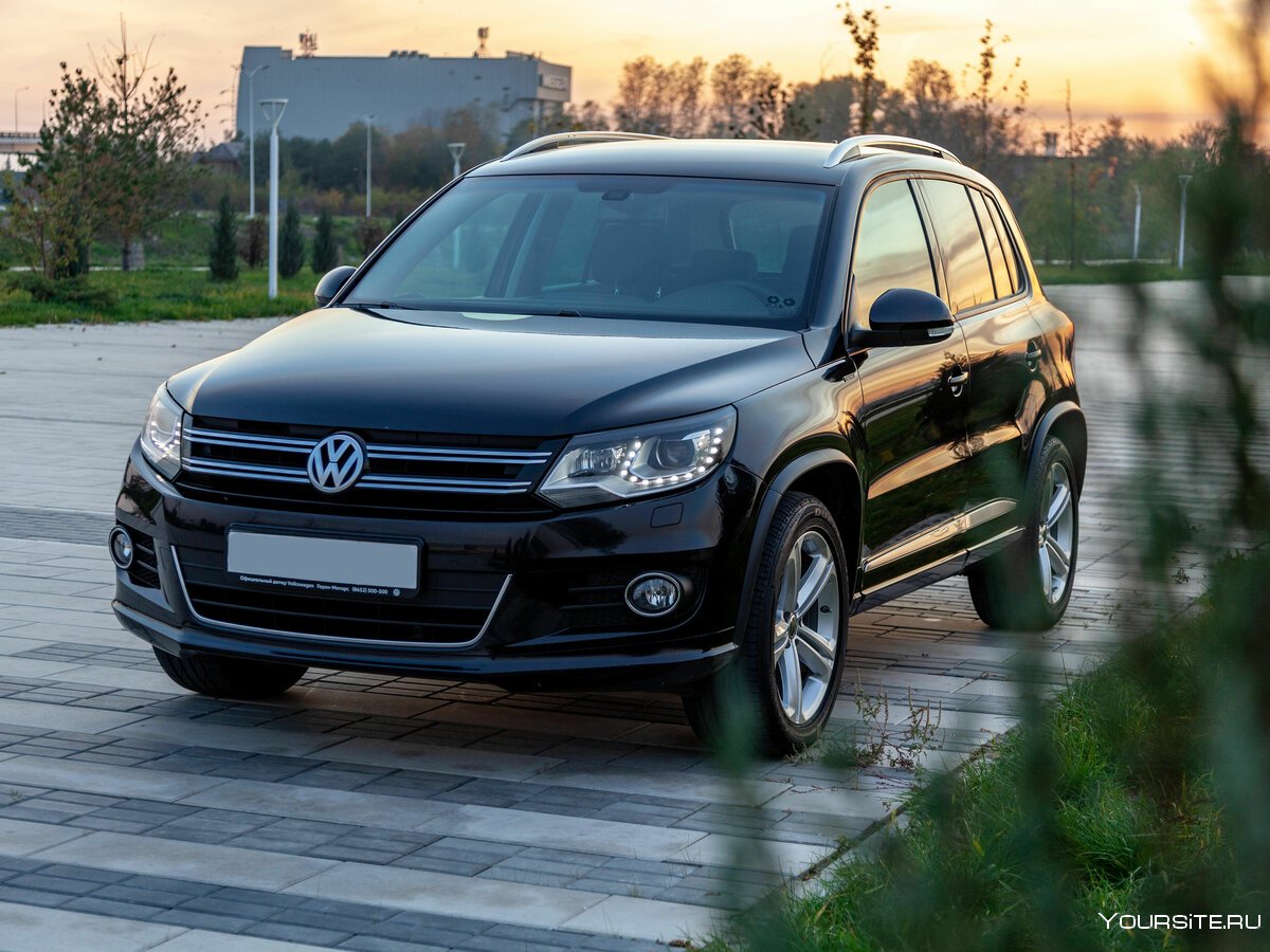 Volkswagen Tiguan 2016 Black