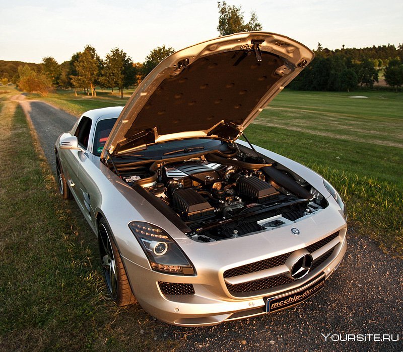 Mercedes SLS AMG двигатель