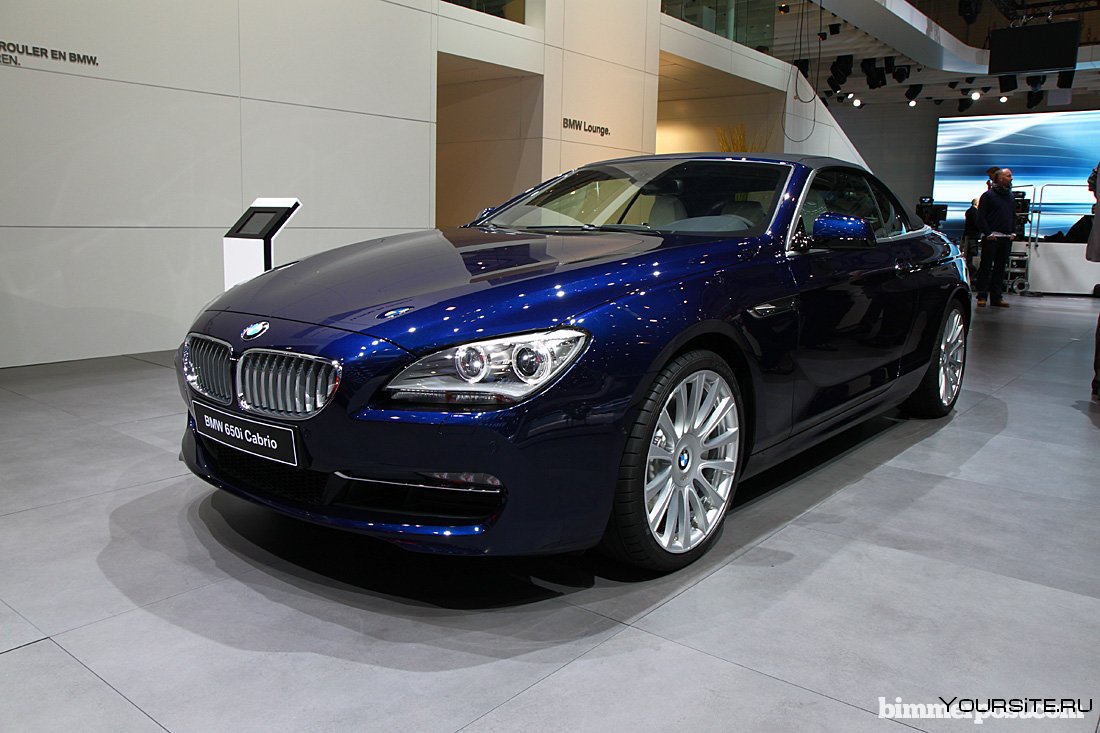 BMW m6 синяя