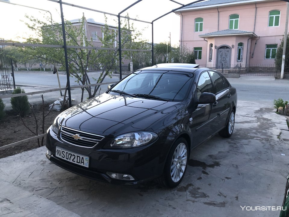 Gentra 1.5 черный Chevrolet