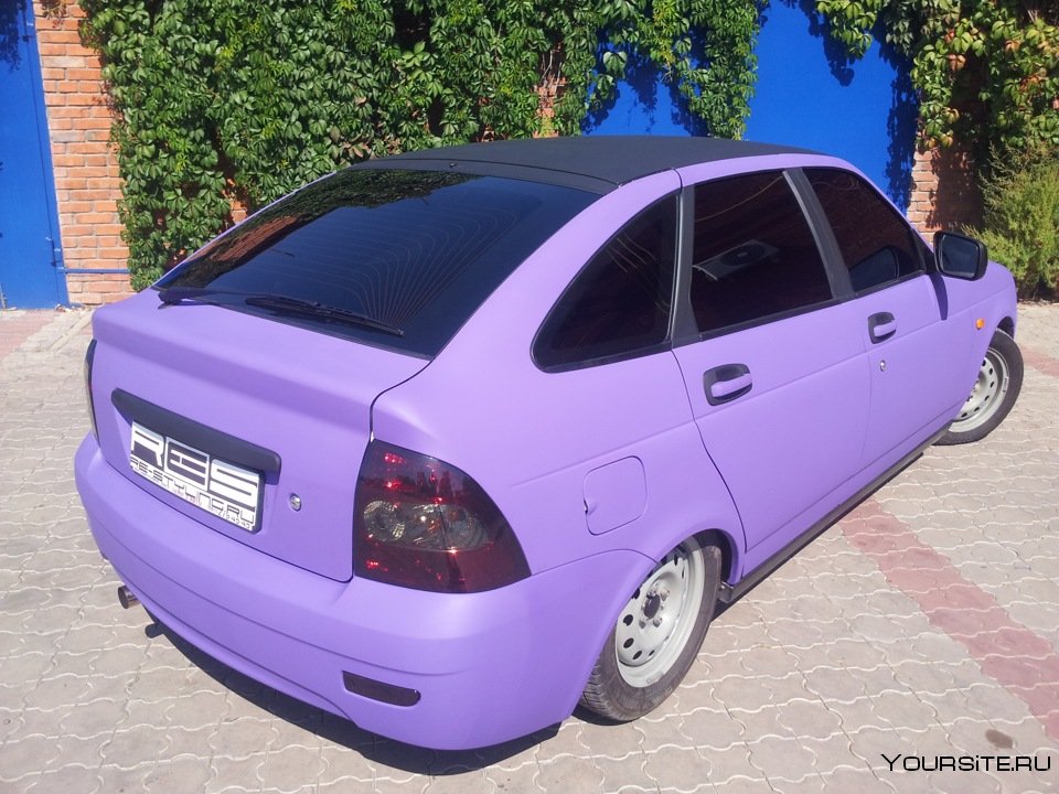 Лада Приора седан фиолетовый