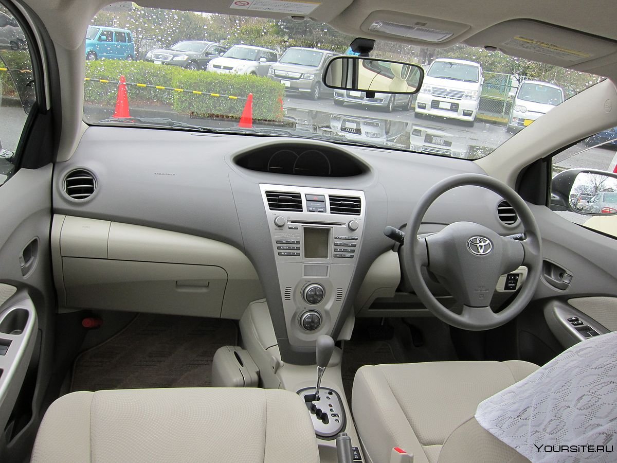 Toyota Corolla 2010 седан