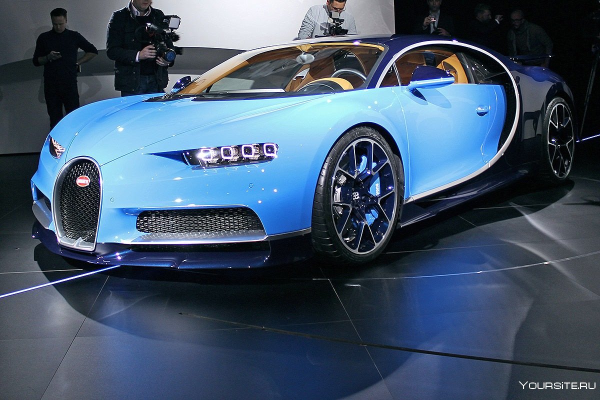Спорткар Bugatti Chiron