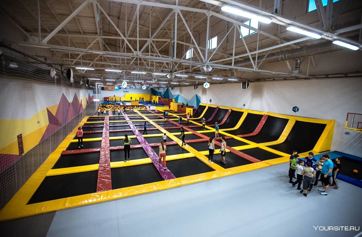 Батутный центр небо на Севастопольском
