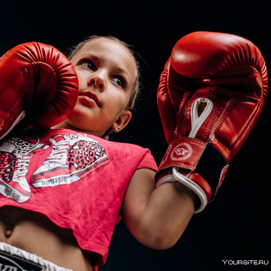 Детский бокс для девочки