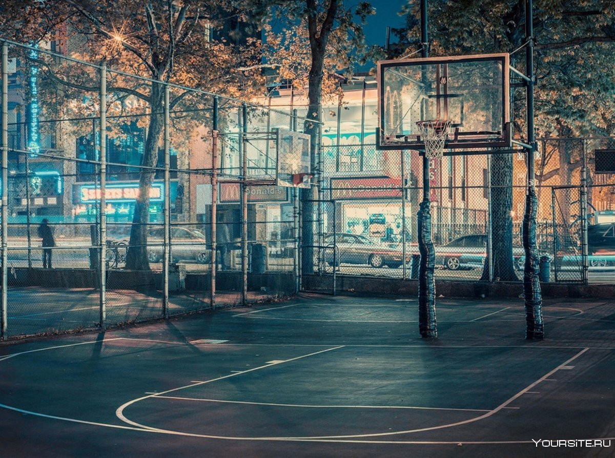 Авиапарк баскетбольная площадка