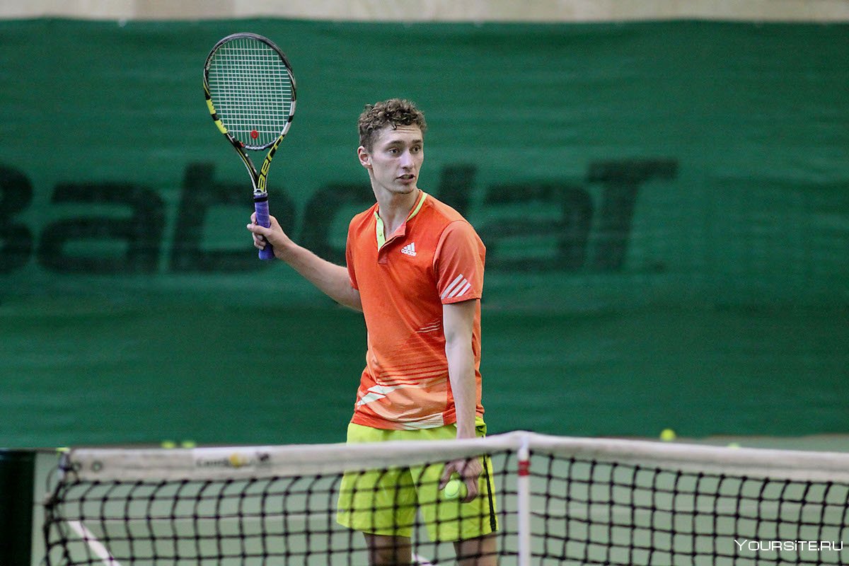 Большой теннис в Пушкине