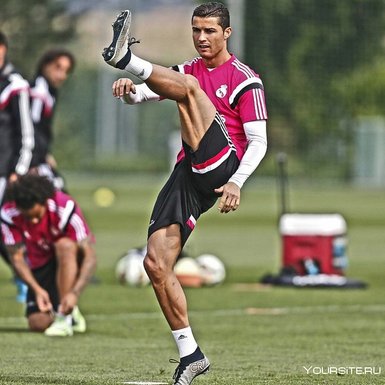 Cristiano Ronaldo ноги