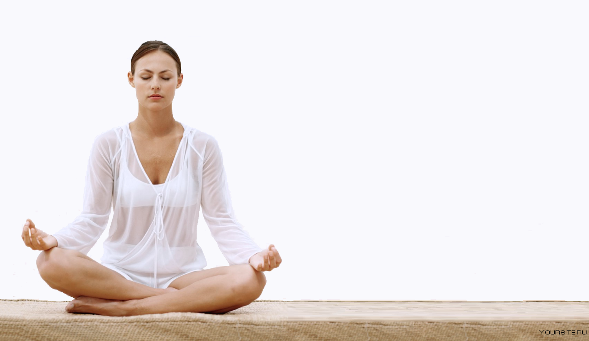 Серый йог. Кундалини йога. Медитация на белом фоне. Медитация девушка. Йога на белом фоне.