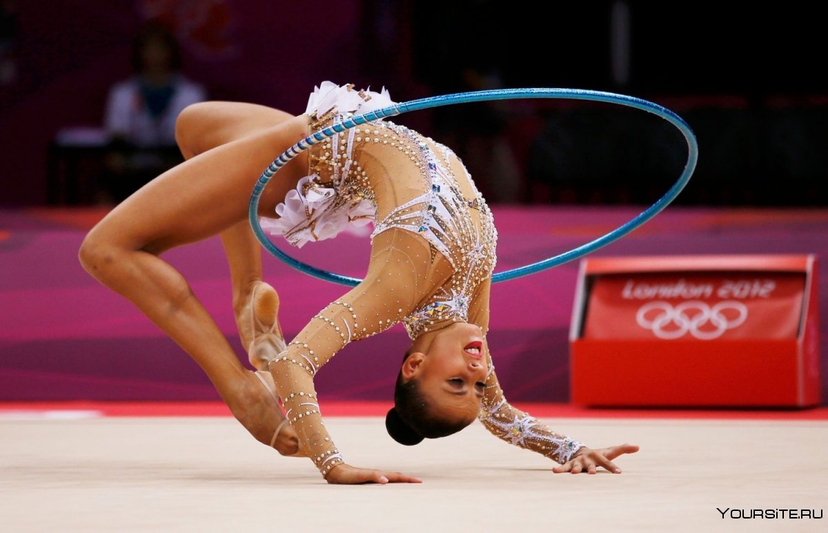 Дмитриева гимнастка